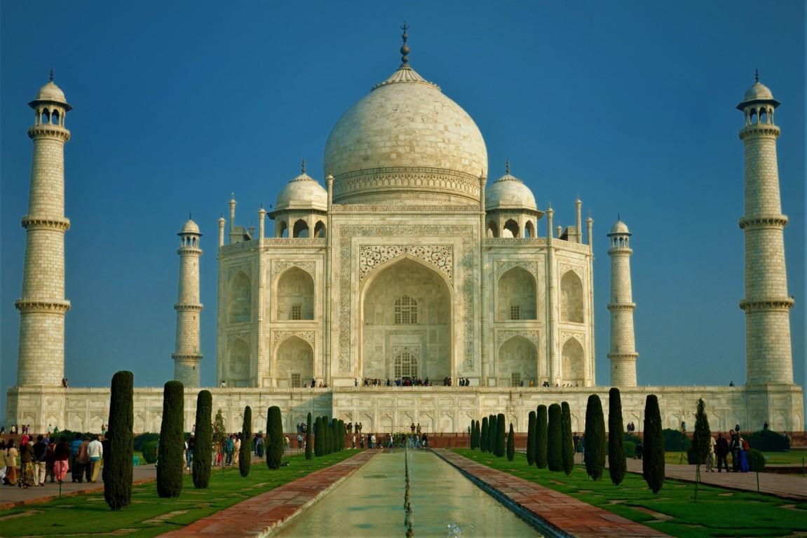 Taj Mahal to Agra Fort: Experience the Best of Mughal Architecture